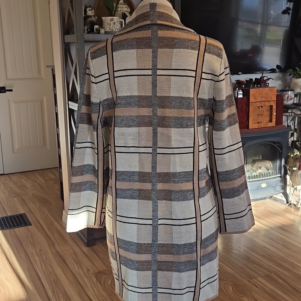 Anne Klein NWT Plaid Double-Breasted Women's Cardigan Size Medium Retail 149.00 - Picture 5 of 11